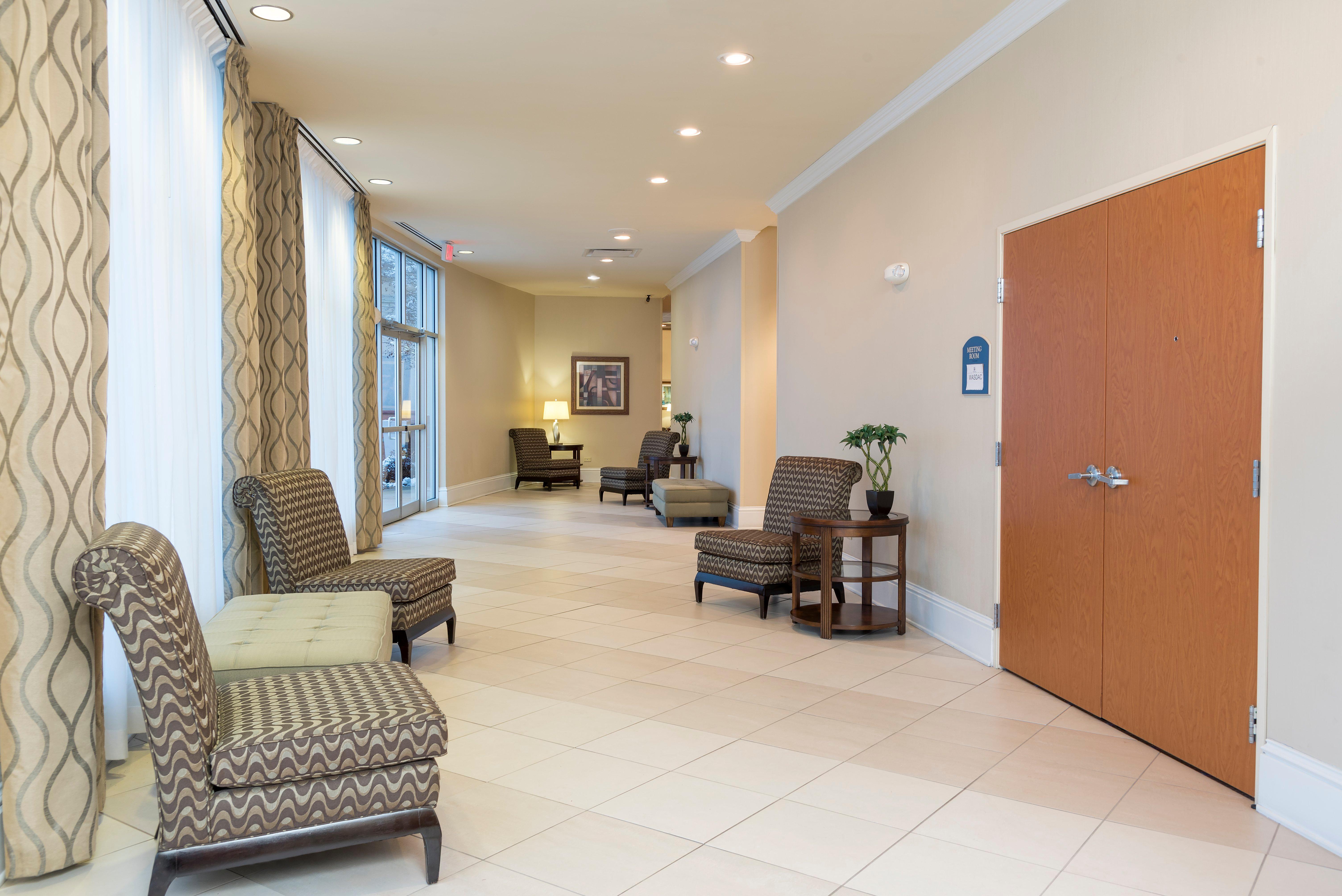 Holiday Inn Aurora North - Naperville By Ihg Buitenkant foto