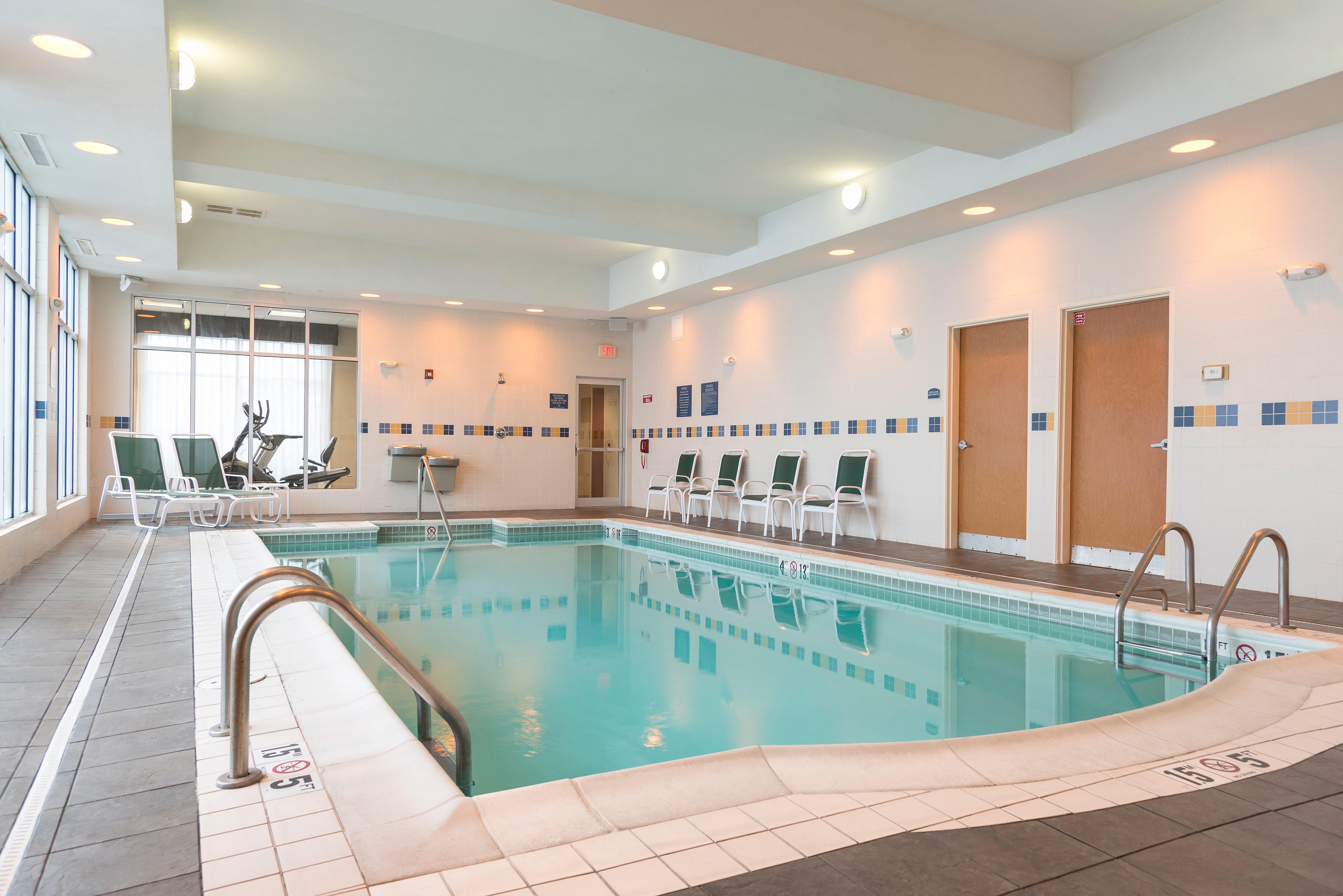 Holiday Inn Aurora North - Naperville By Ihg Buitenkant foto