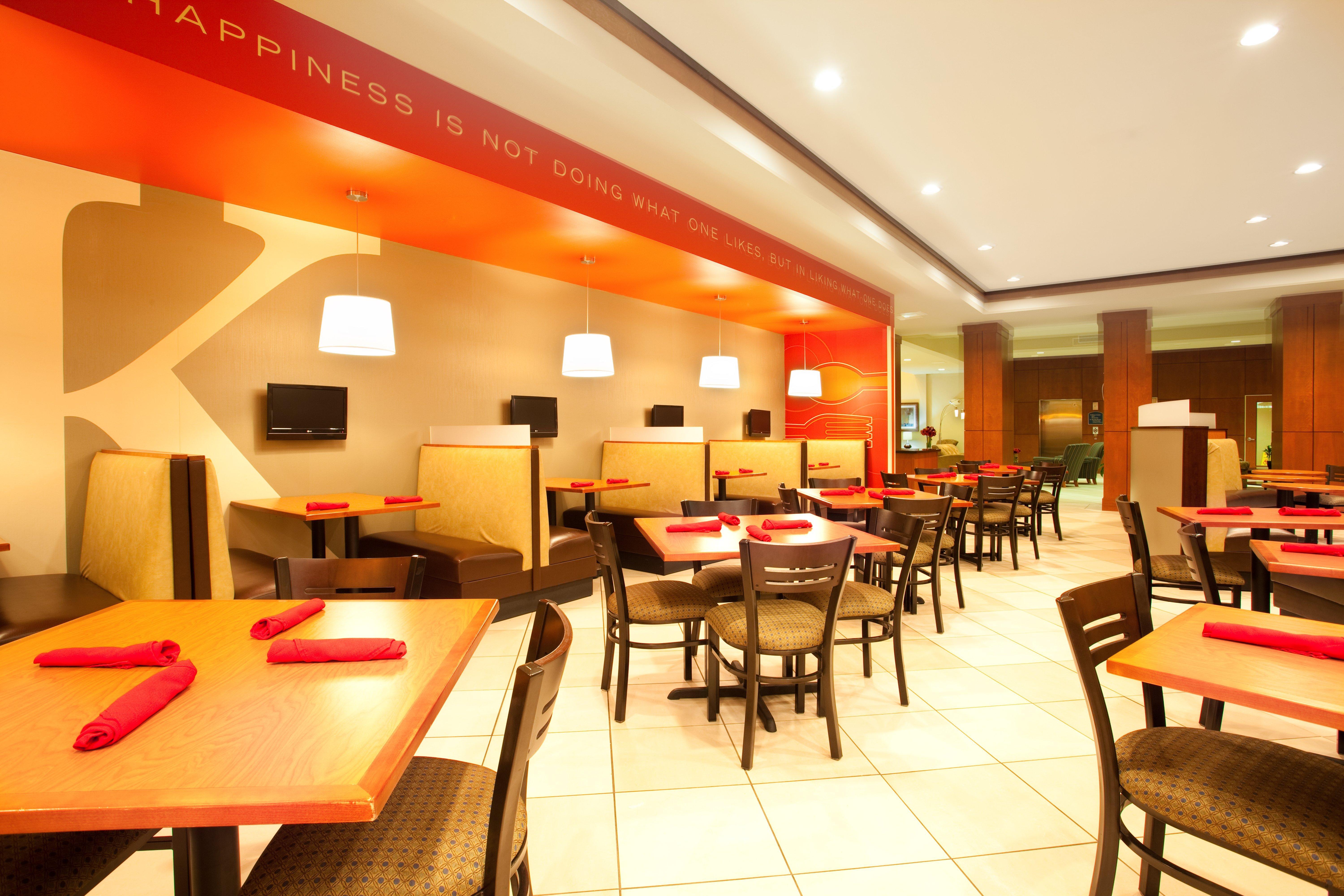 Holiday Inn Aurora North - Naperville By Ihg Buitenkant foto