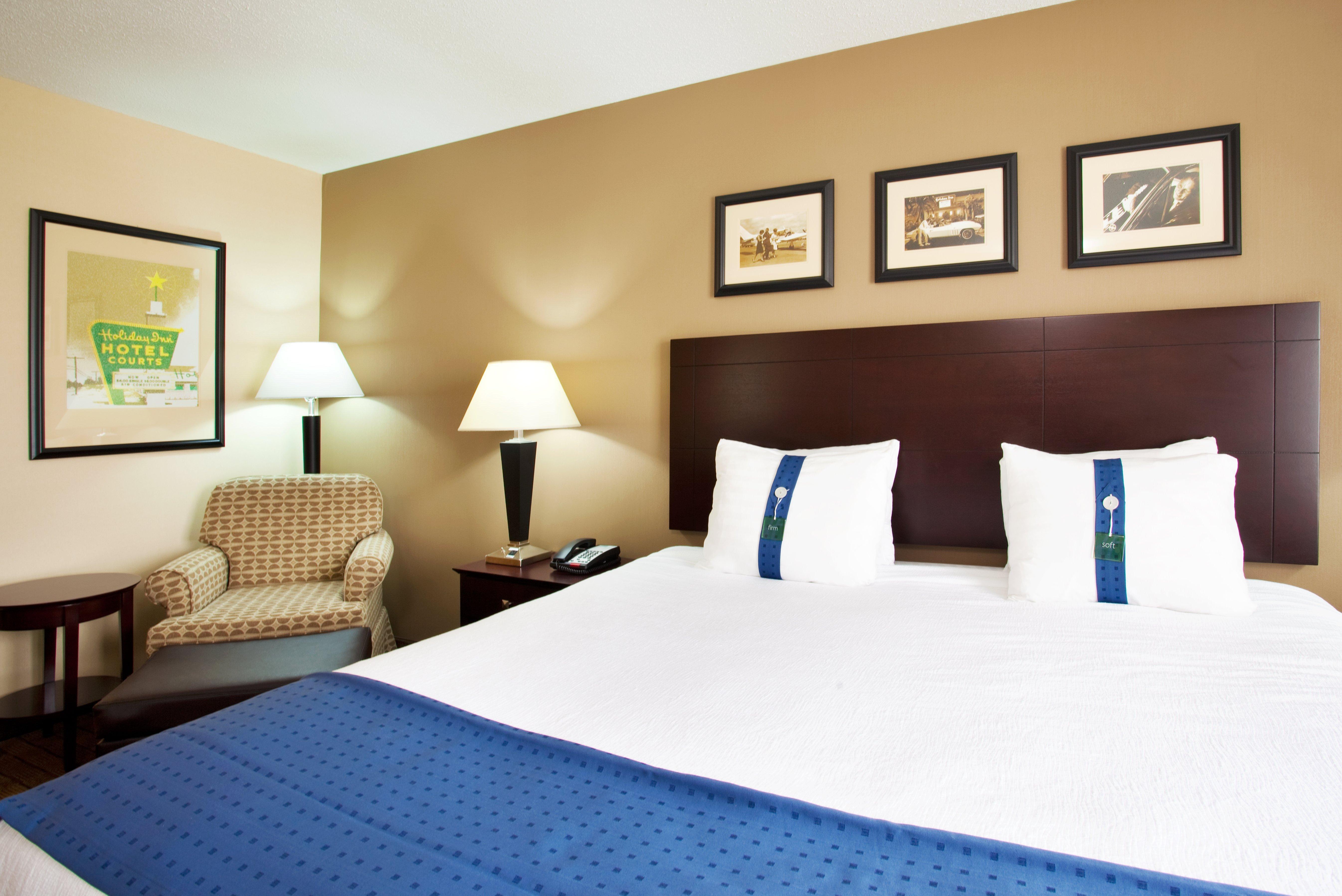 Holiday Inn Aurora North - Naperville By Ihg Buitenkant foto
