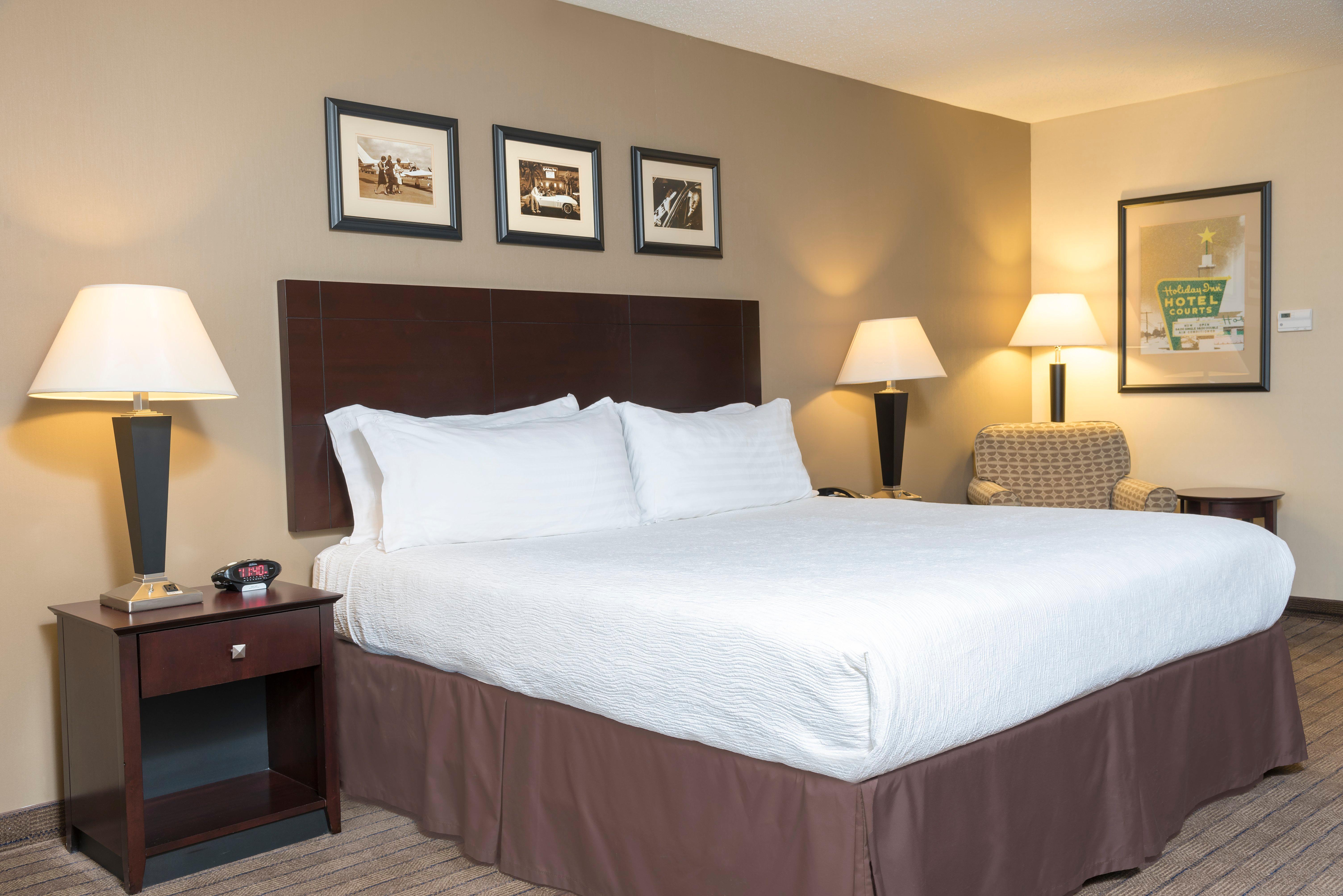 Holiday Inn Aurora North - Naperville By Ihg Buitenkant foto
