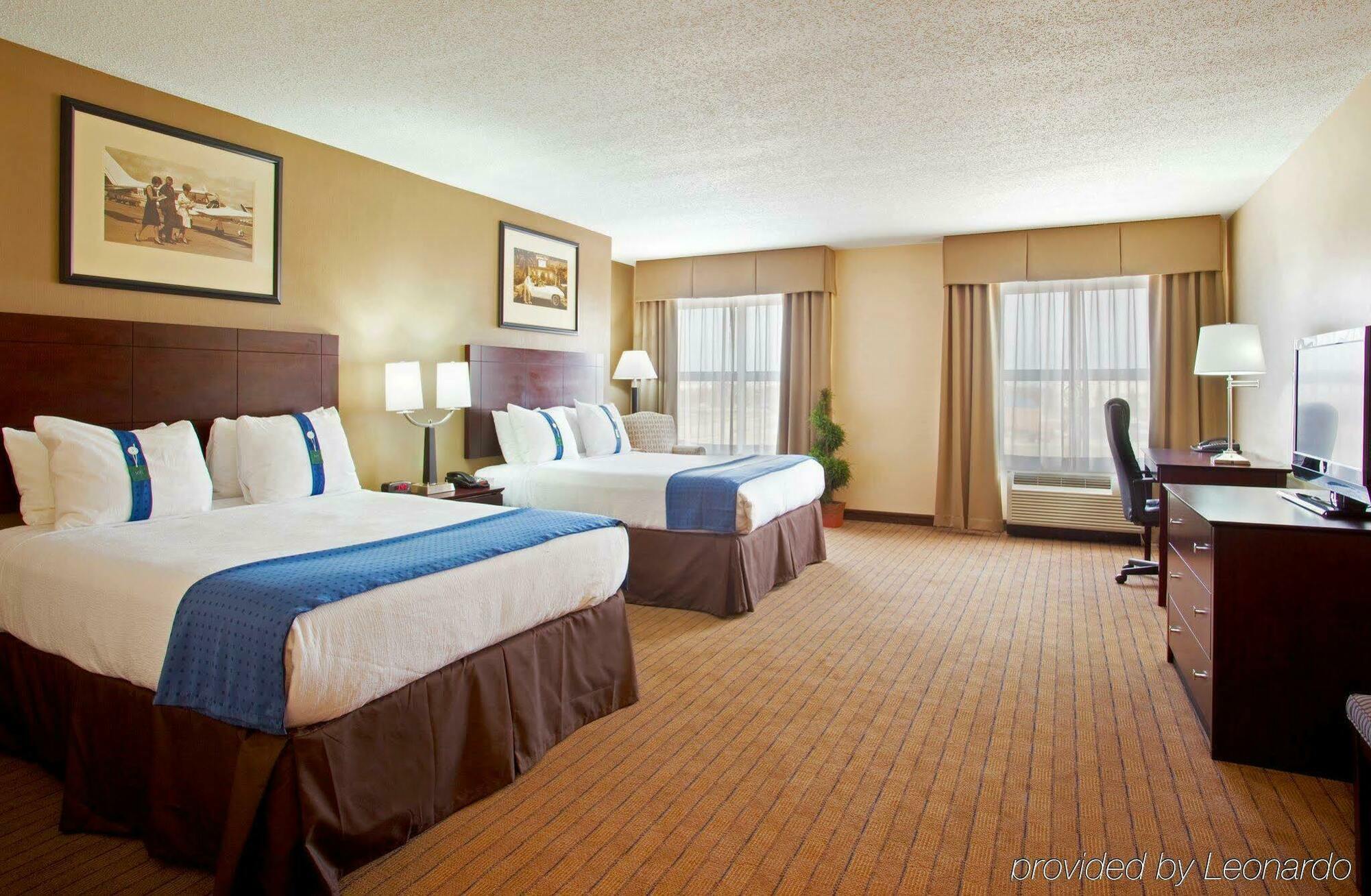 Holiday Inn Aurora North - Naperville By Ihg Buitenkant foto